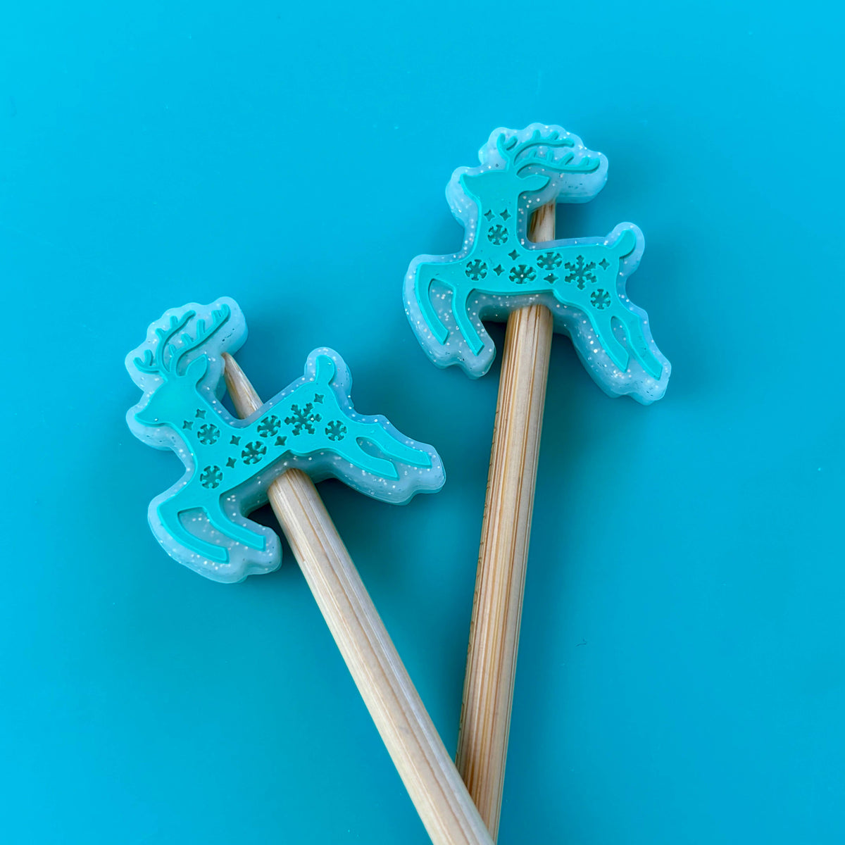 Knitting Needle Point Protectors Christmas Reindeer Glitter