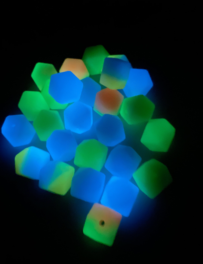 Glow in the Dark Knitting Needle Point Protector Set 4 Pairs